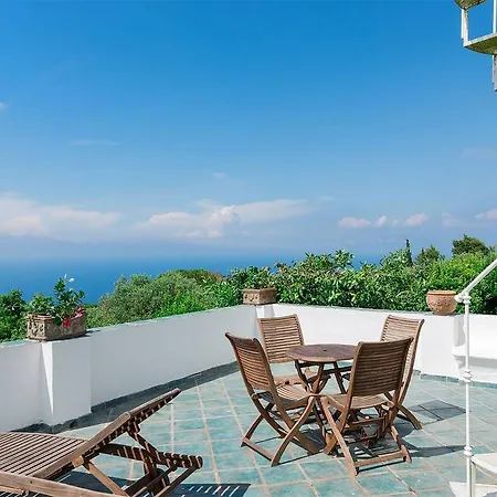 Li' Campi Villa *